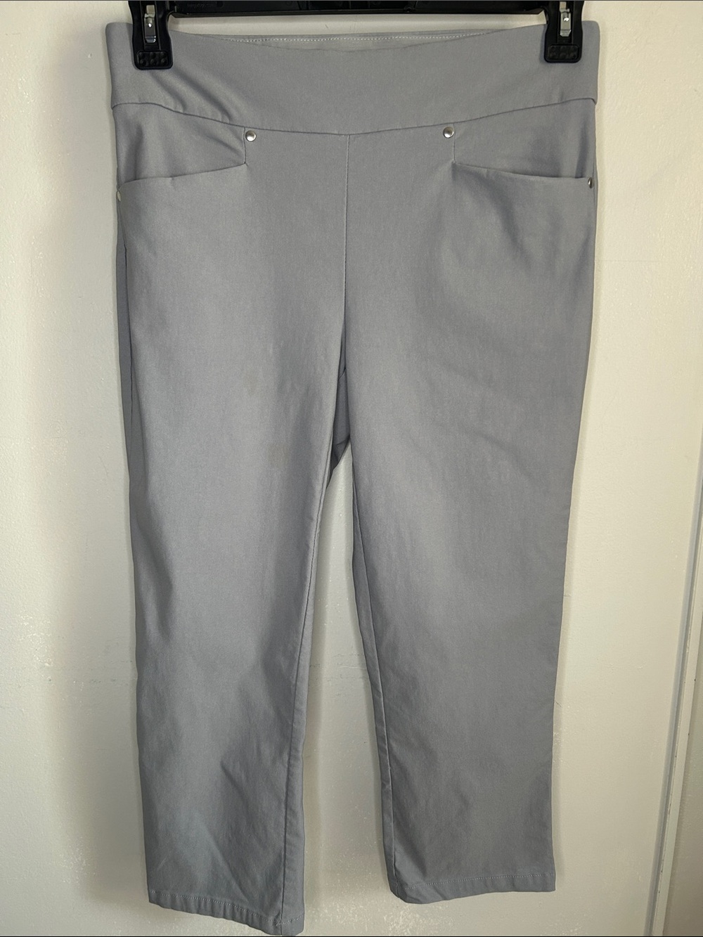 PGA Tour Women’s Gray Capri Trousers Straight Leg Pull-On Activewear Golf Pants